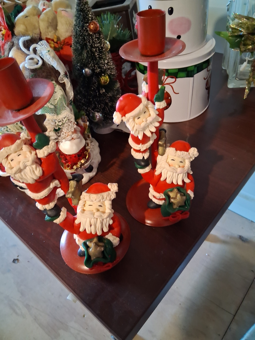 Red Santa Candle Holders - Festive Holiday Décor